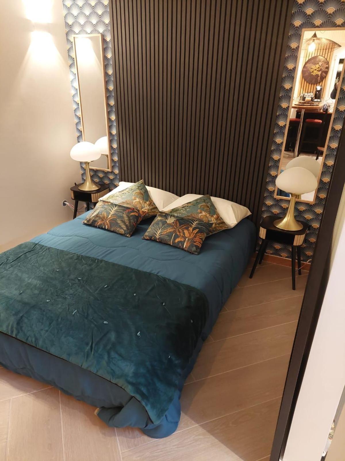 Paris-Julesverne-Bienvenue-Terrasse-Netflix Pantin Zewnętrze zdjęcie